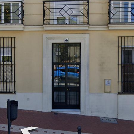 Sherryflat Alcazar - Parking Jerez de la Frontera Exterior foto