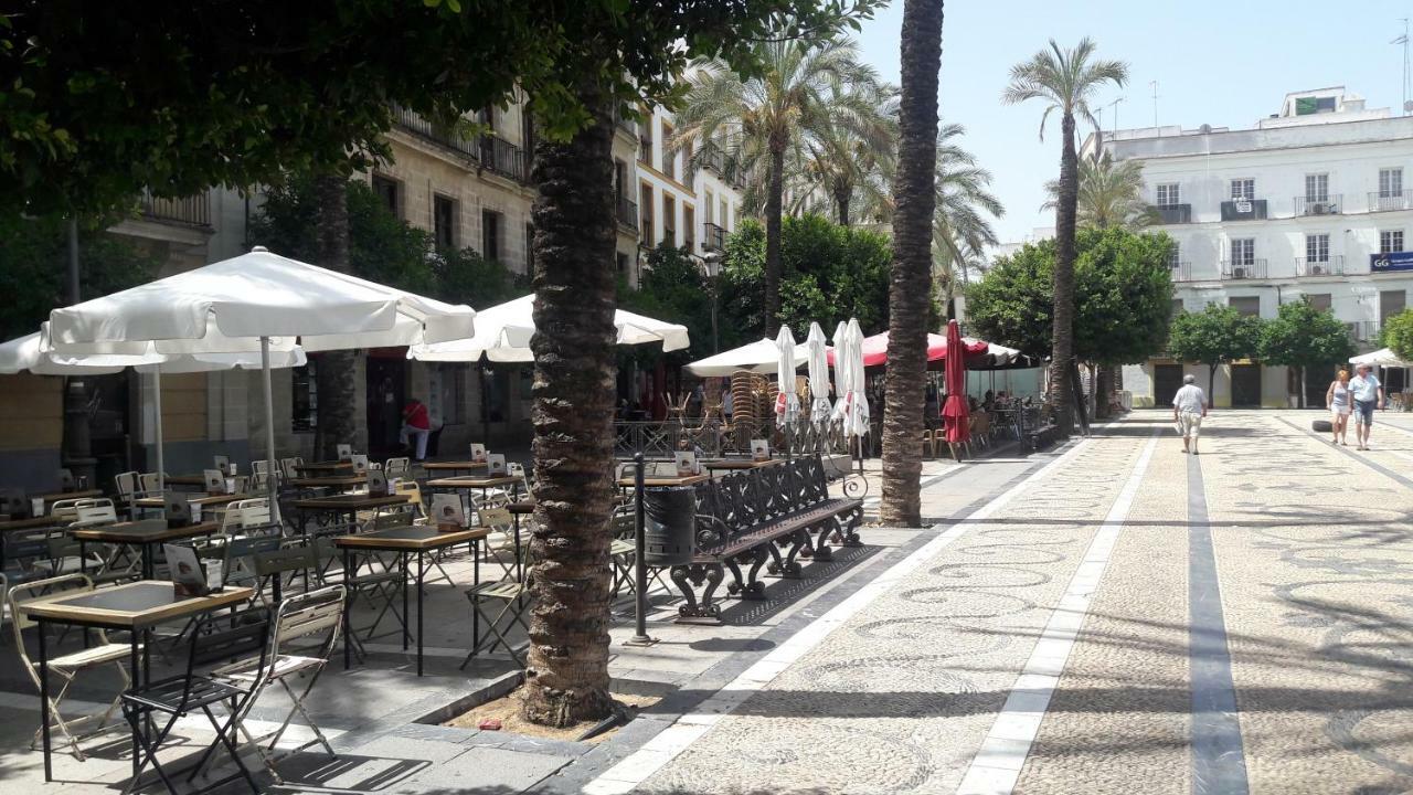 Sherryflat Alcazar - Parking Jerez de la Frontera Exterior foto